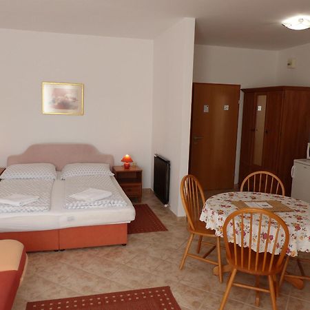 Toscana Lakeside Apartments I - II Family Friend 希欧福克 客房 照片