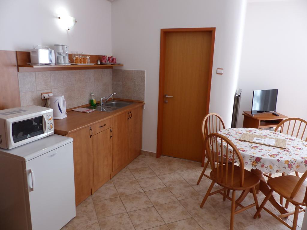 Toscana Lakeside Apartments I - II Family Friend 希欧福克 外观 照片