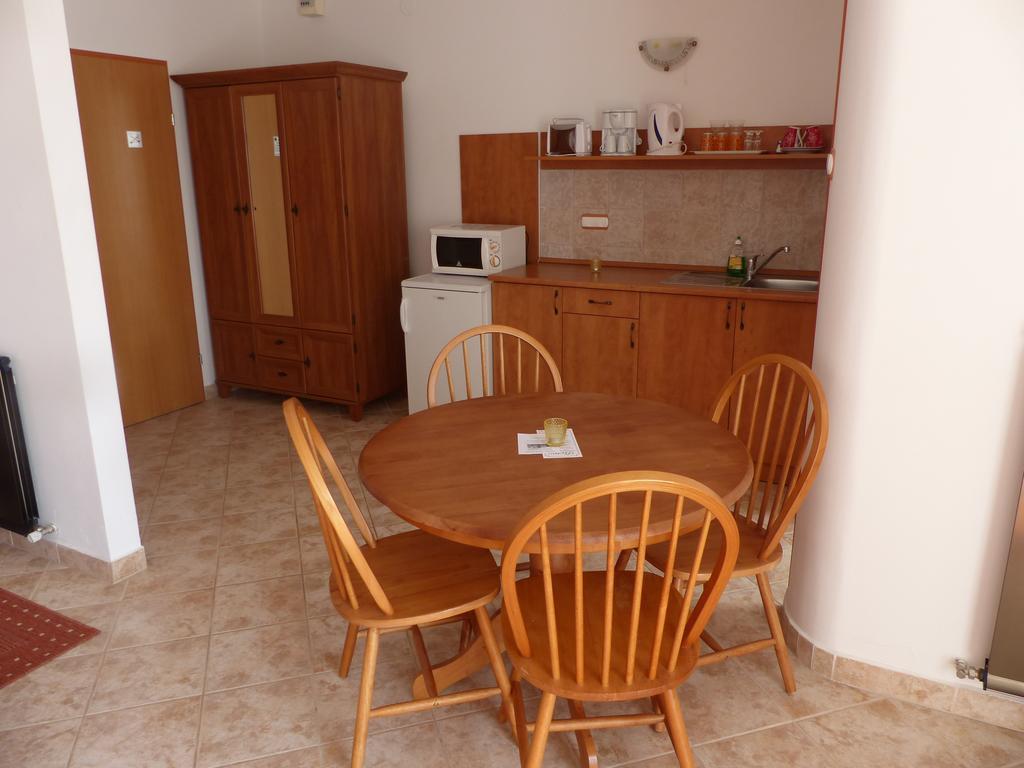 Toscana Lakeside Apartments I - II Family Friend 希欧福克 外观 照片